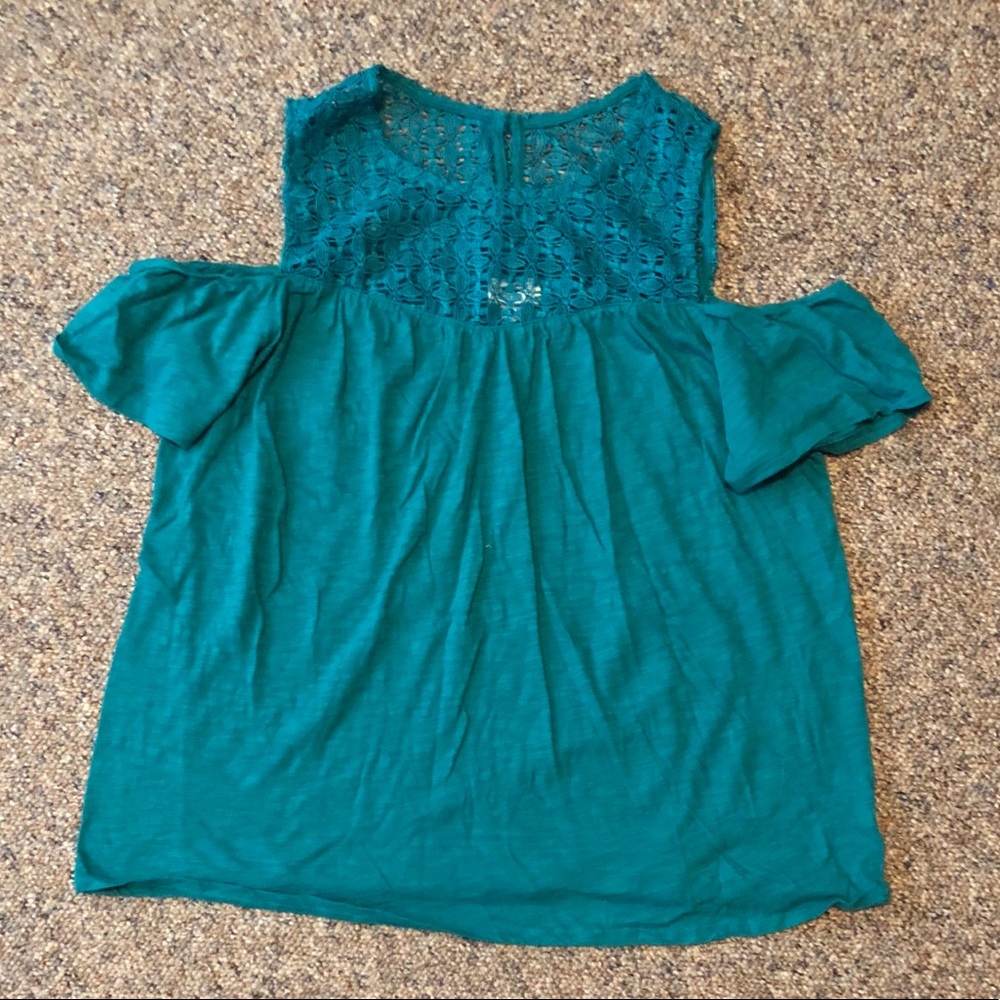 Old Navy off the shoulder tank top